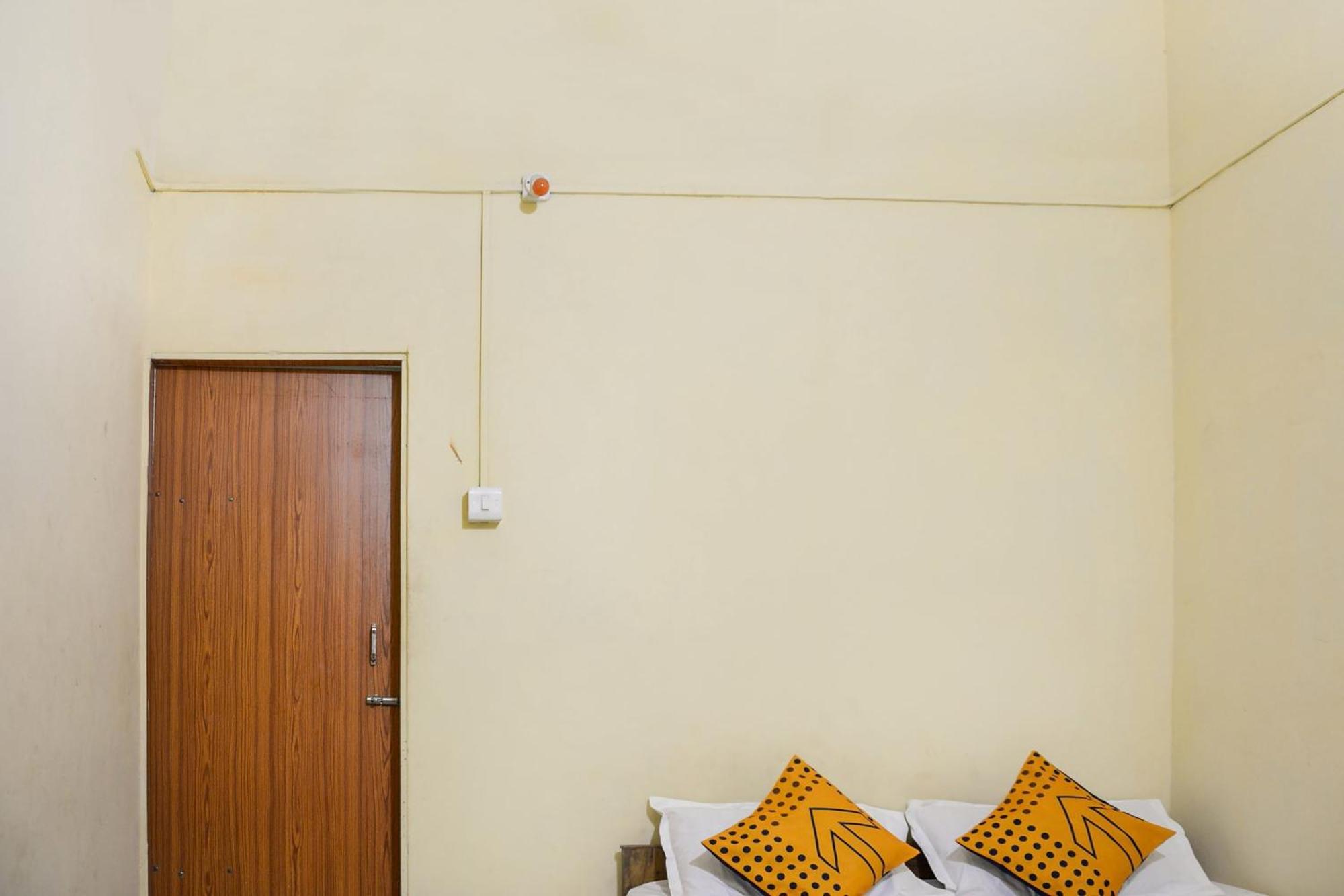 Hotel O Flagship The Residence Inn Brahmapur Eksteriør billede